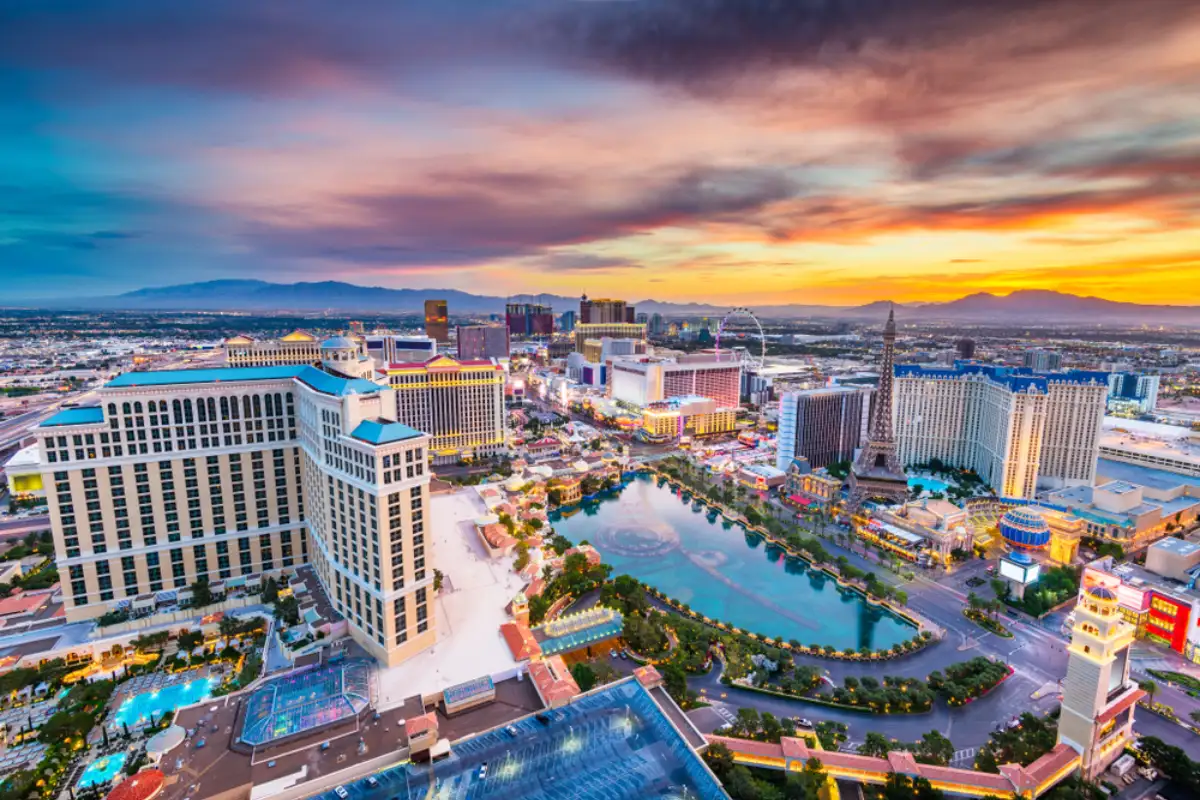 USA skyline over the strip